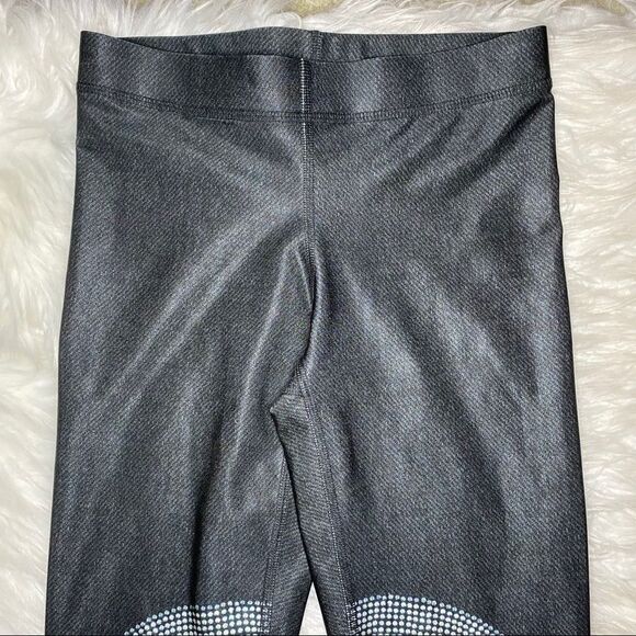 Terez Crystal Skull Leggings, Size XS, Charcoal - Picture 8 of 13